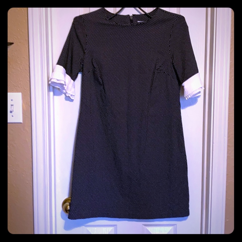 New York and company stretch black & white dress